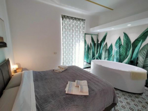Sonnino Suite jacuzzi apartment Bari